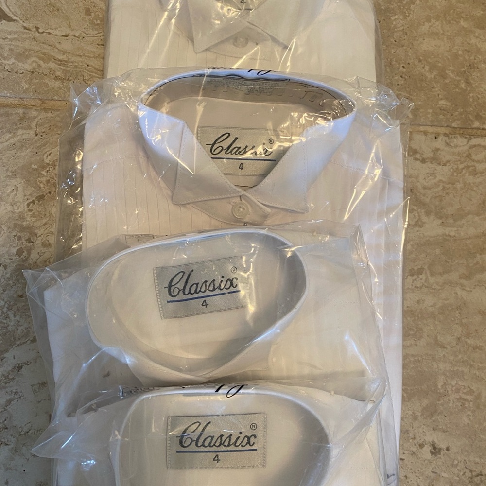 Women’s Size Classic White Tux Shirts